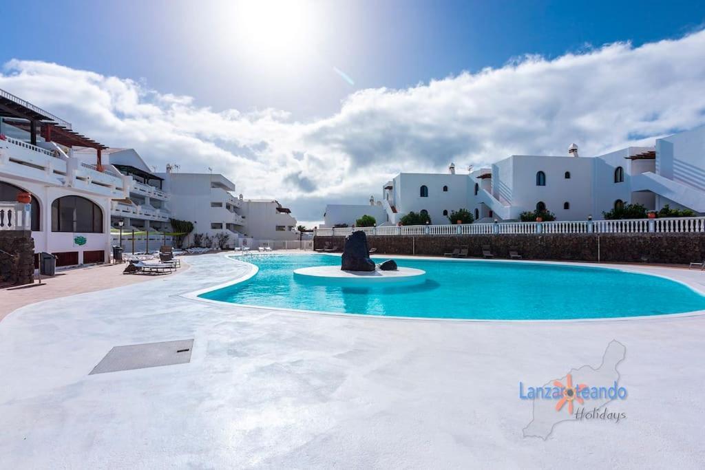 Vivienda Vacacional El Rinconcito Costa Teguise Exterior photo